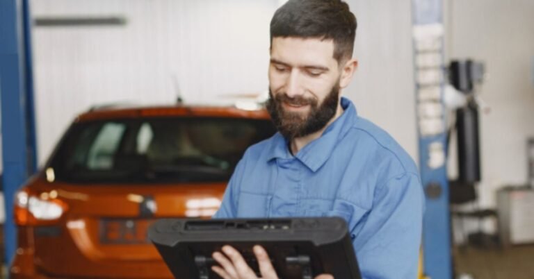 Automobile Mechanic Job