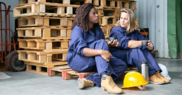 Right Custom Pallet