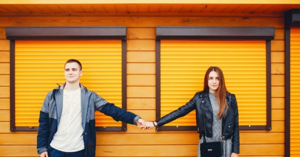 Choosing the Right Home Siding: Materials, Benefits, and Maintenance Tips