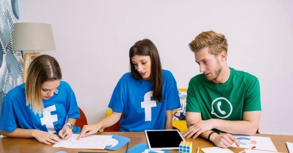 Why Businesses Need a Dedicated Social Media Management Team